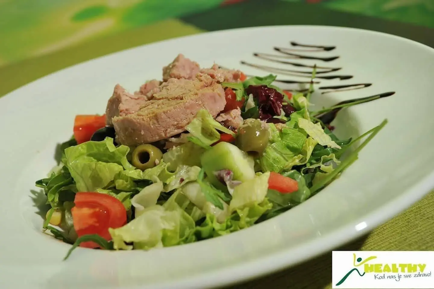 Salata sa tunjevinom